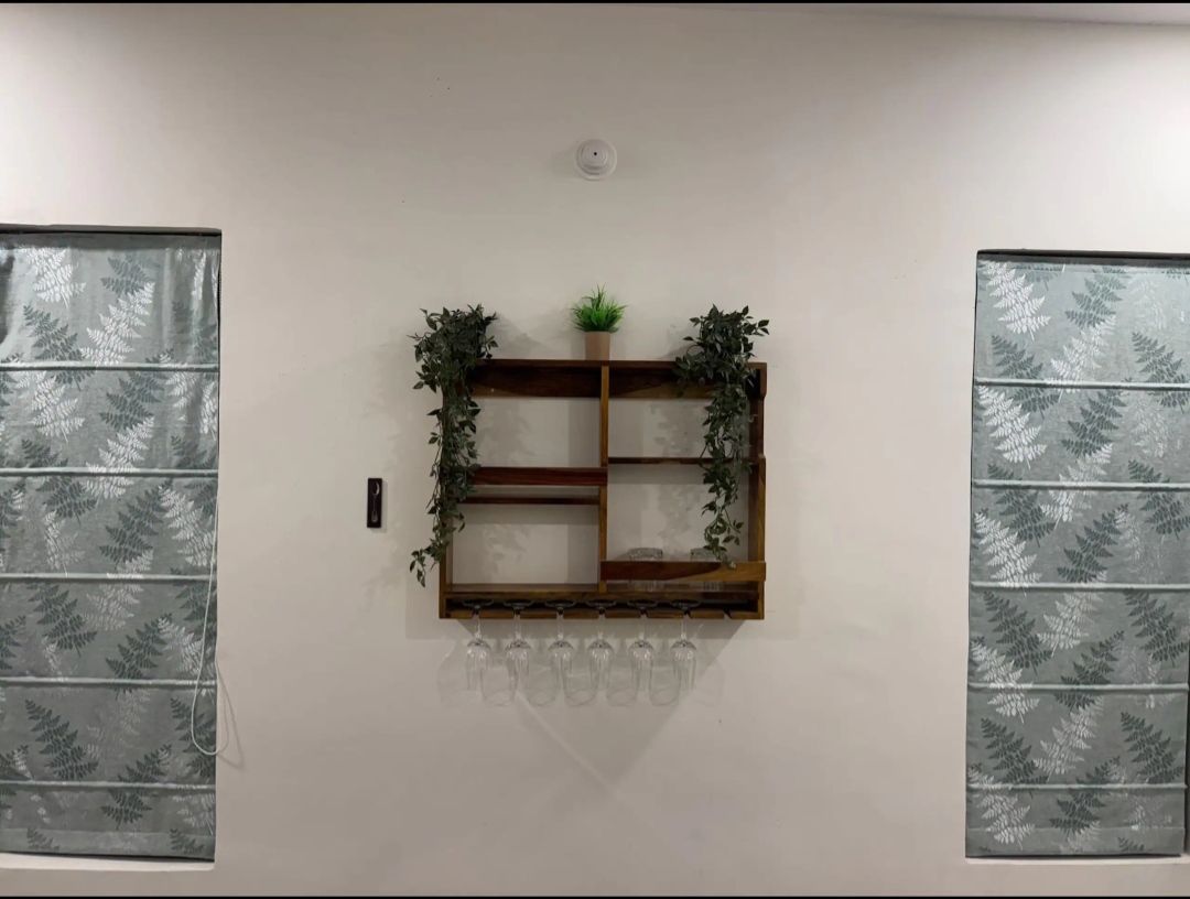 Miniature service apartments